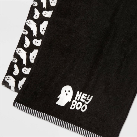 Hyde & Eek! Halloween Bathroom hand towel Hey Boo ghosts - Picture 6 of 7